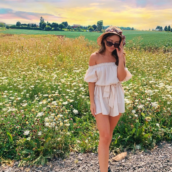 Meet your Posher, Leah - Picture 2 of 3